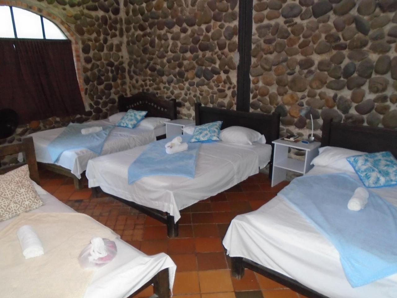 Llano Dorado Hotel Campestre Granja Campo Alegre Exterior photo